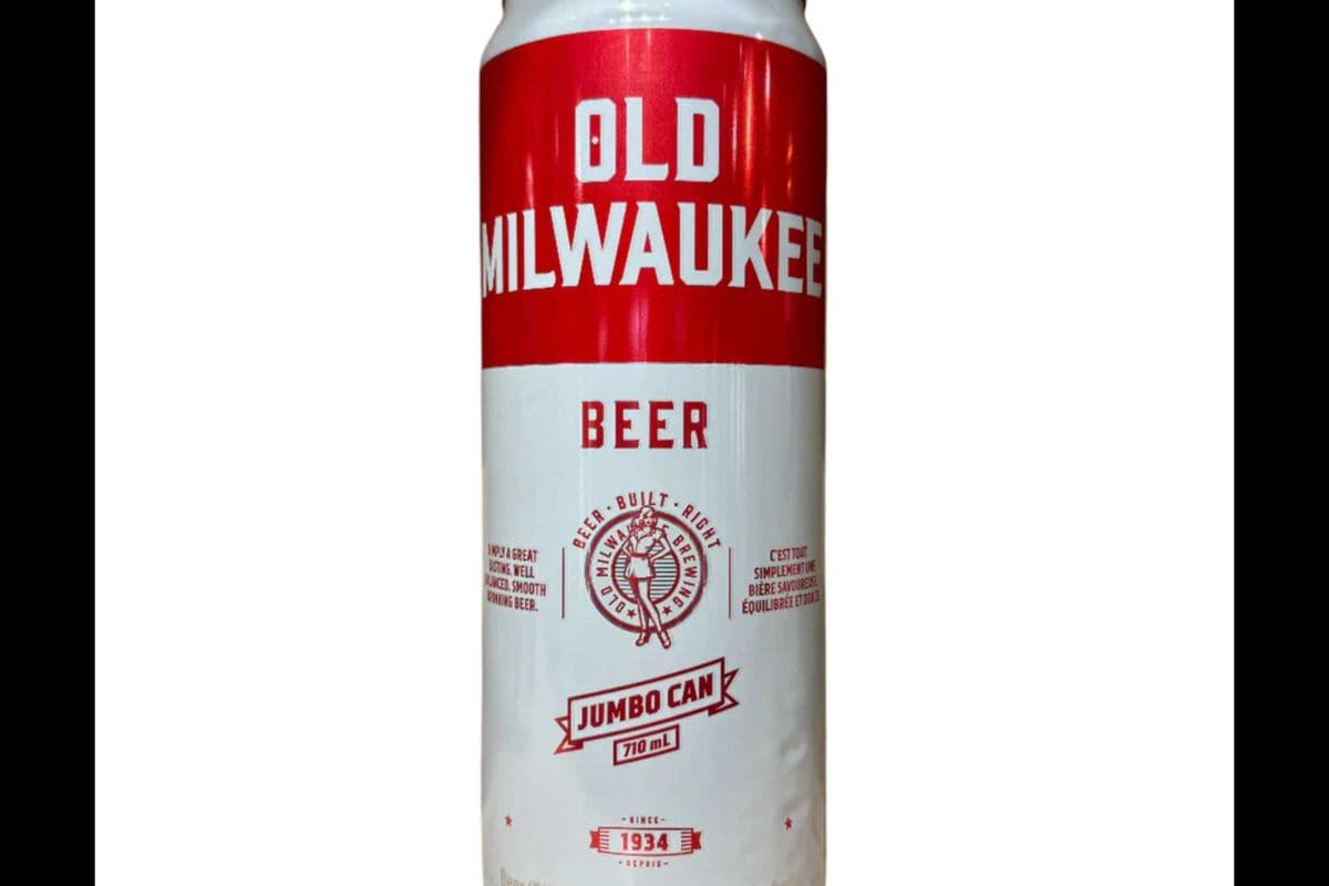 Old Milwaukee (1 x 710 ml Can)