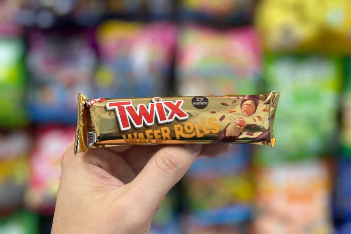 (Egypt) Twix Wafer Rolls - 22.5g