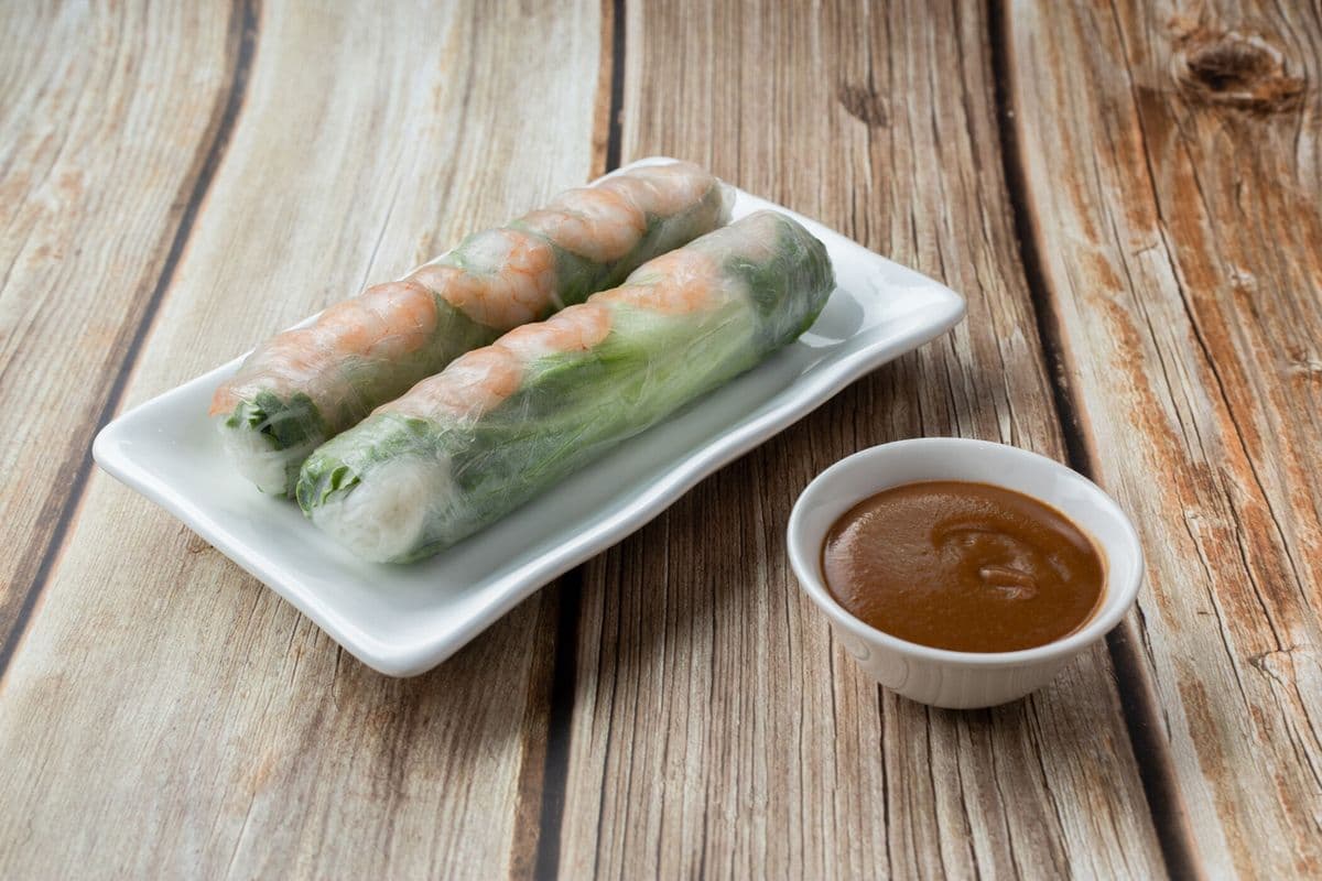 1.Shrimp Salad Rolls (2 pcs) (Gỏi Cuốn Tôm)