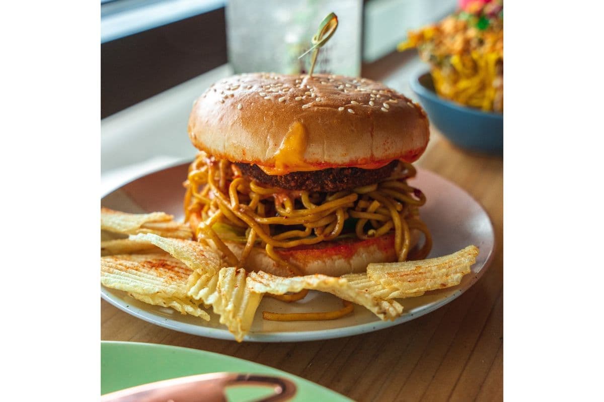 Noodle Burger