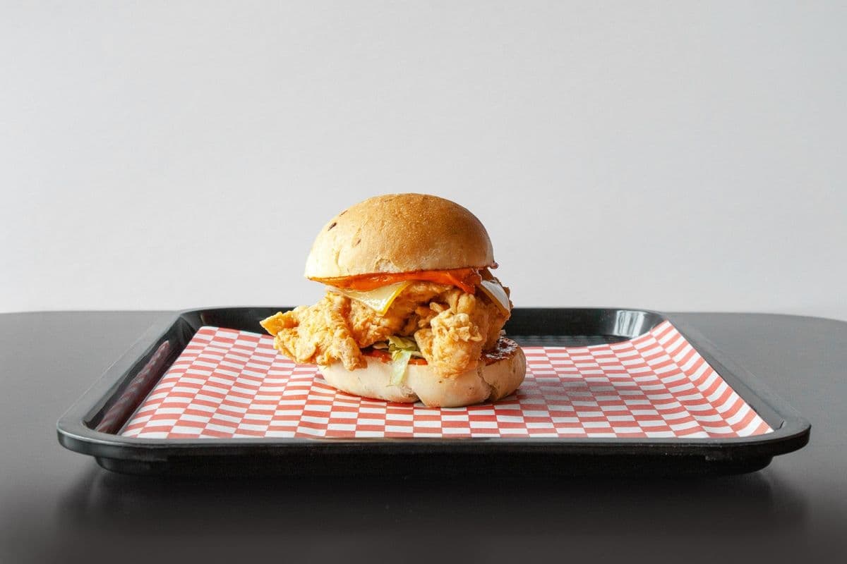 Deluxe Chicken Burger