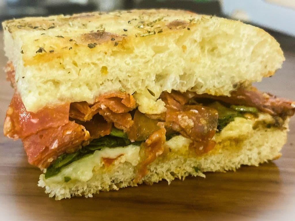 SOPPRESSATA FOCACCIA SANDWICH