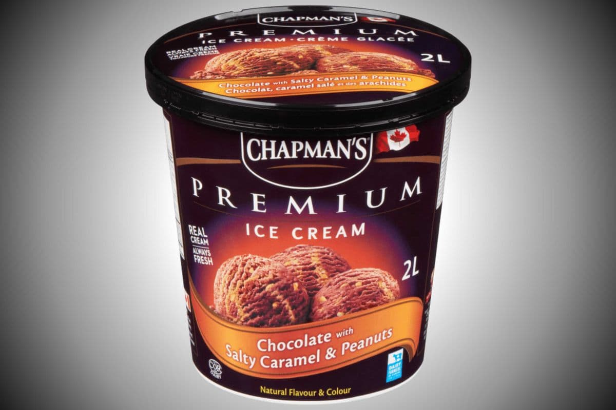 Chapman's premium Ice cream | Chocolate with salty caramel & peanuts (2L)