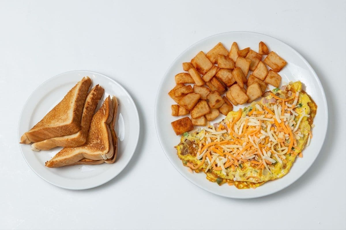 7AM Signature Omelette