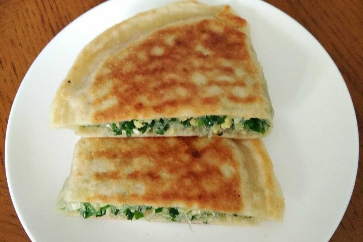 Leek Pancake 韭菜盒子