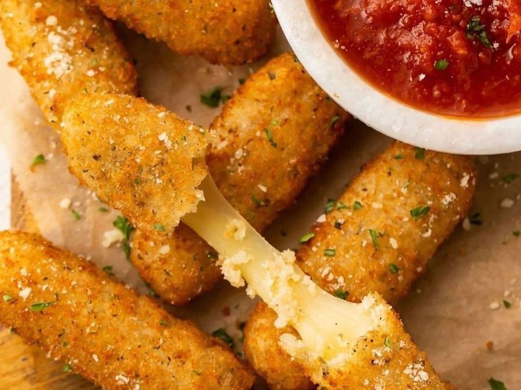 Mozzarella Sticks