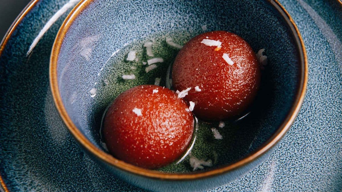 Gulab Jamun (2 Pcs)