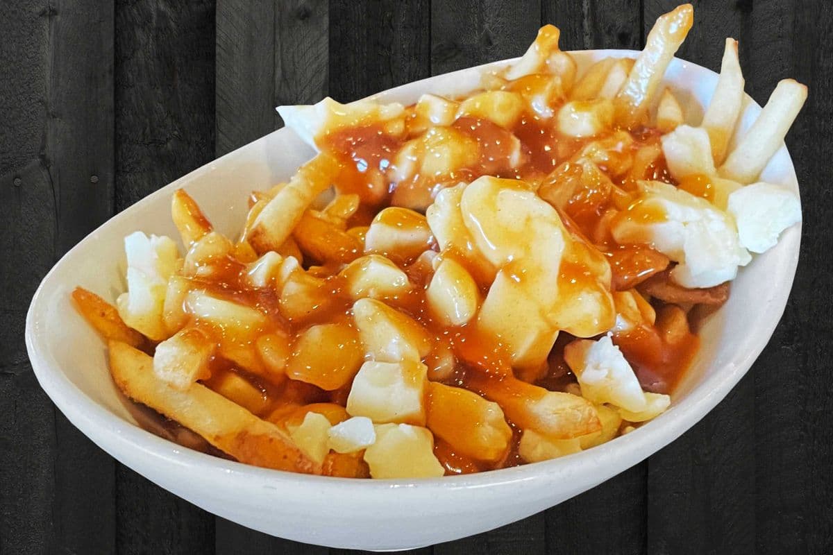 Poutine classique / Classic Poutine