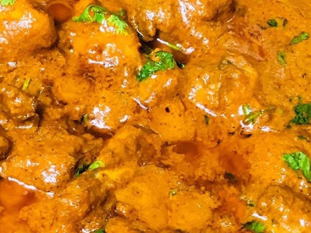 Kaju Chicken Curry