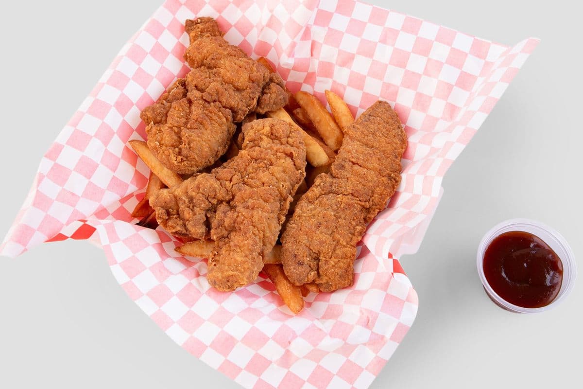 Chicken Strip Dinner with Fries (5 Pcs)