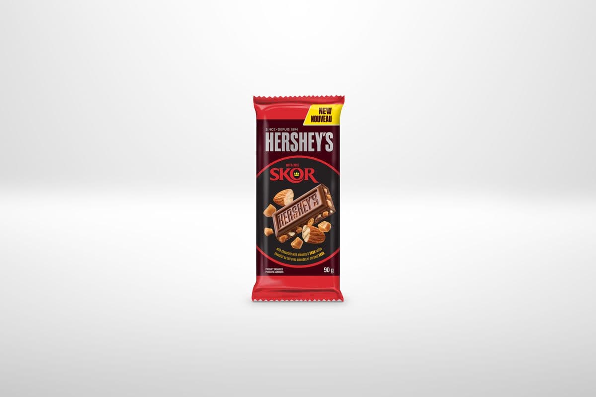 Hershey's Milk Chocolate Almond with SKOR Family Bar (90 g)