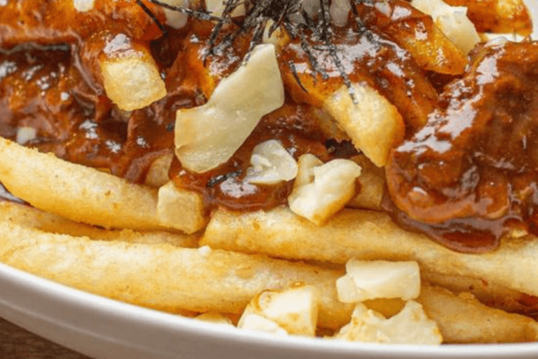 Curry Poutine