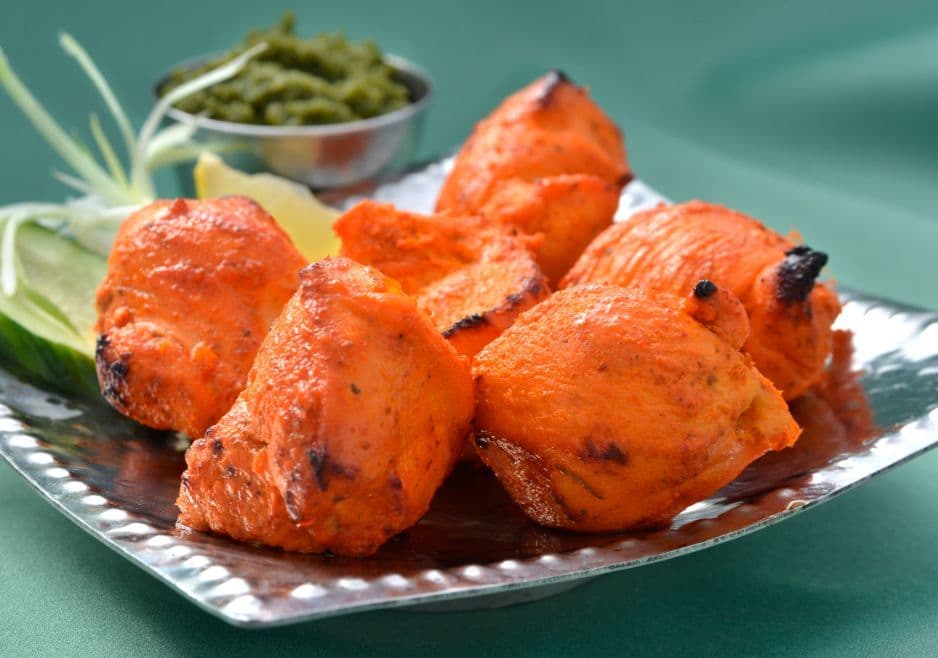 Chicken Tikka ( 8 to 10 pieces) / Poulet tikka (8 à 10 pièces)