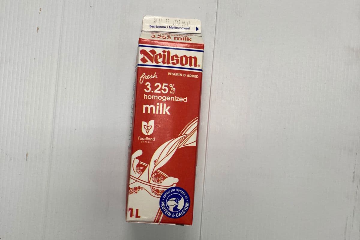 Neilson 3.25% Milk (1L) (160 Cal)