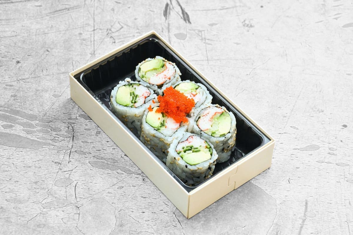 27. California Roll (6 pcs)
