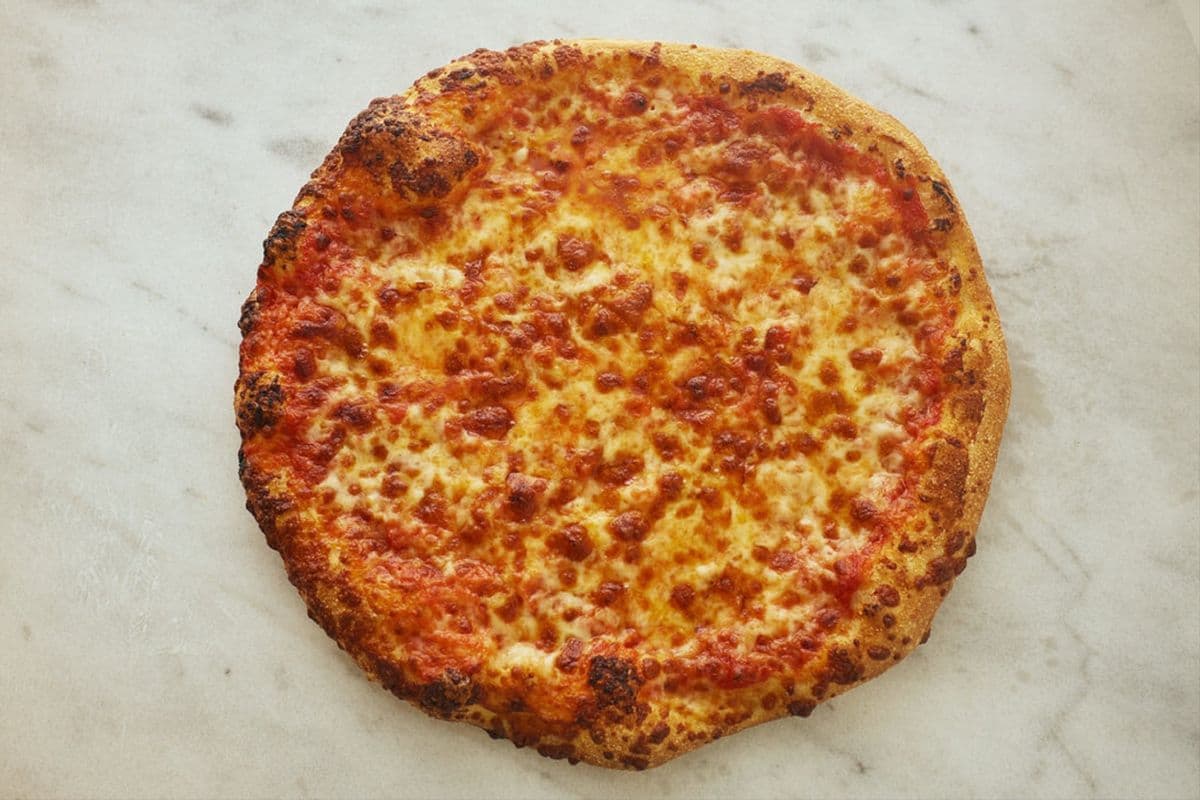 Medium Create Your Own Pizza (8 slice)