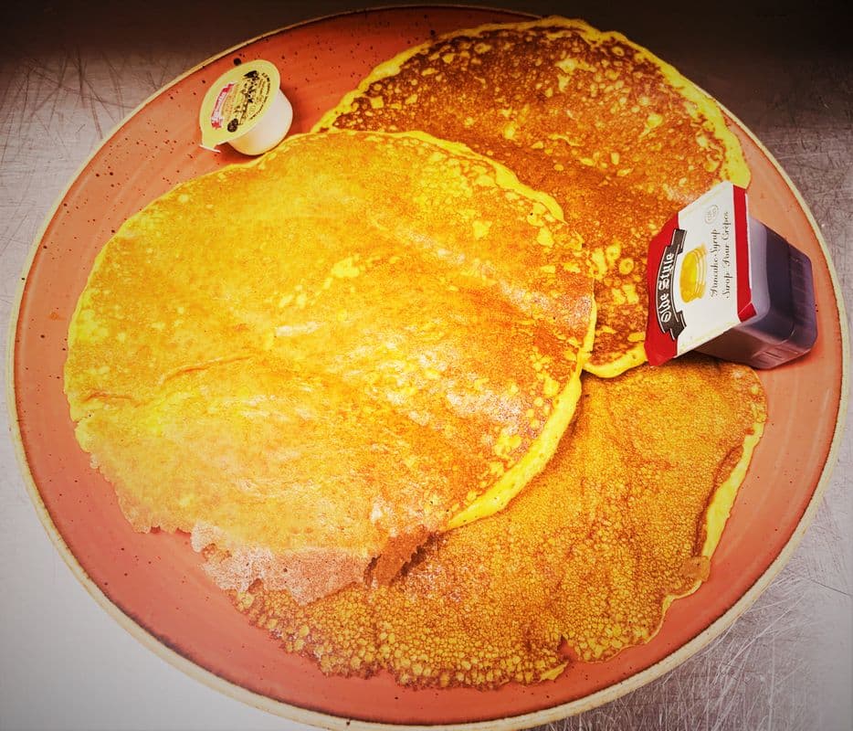 Pancakes (570 Calories)