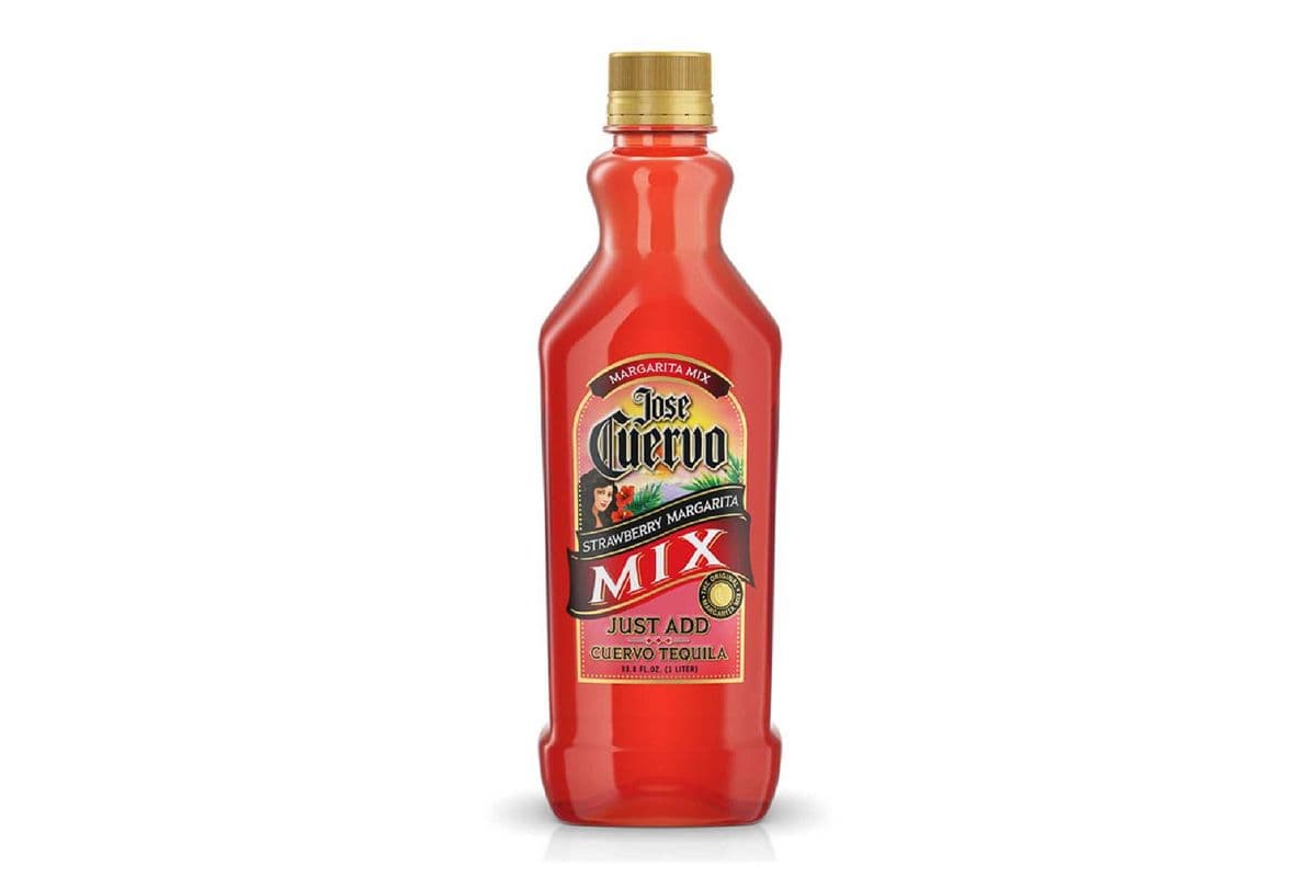 JOSE CUERVO STRAWBERRY MARGARITA MIX (1L)