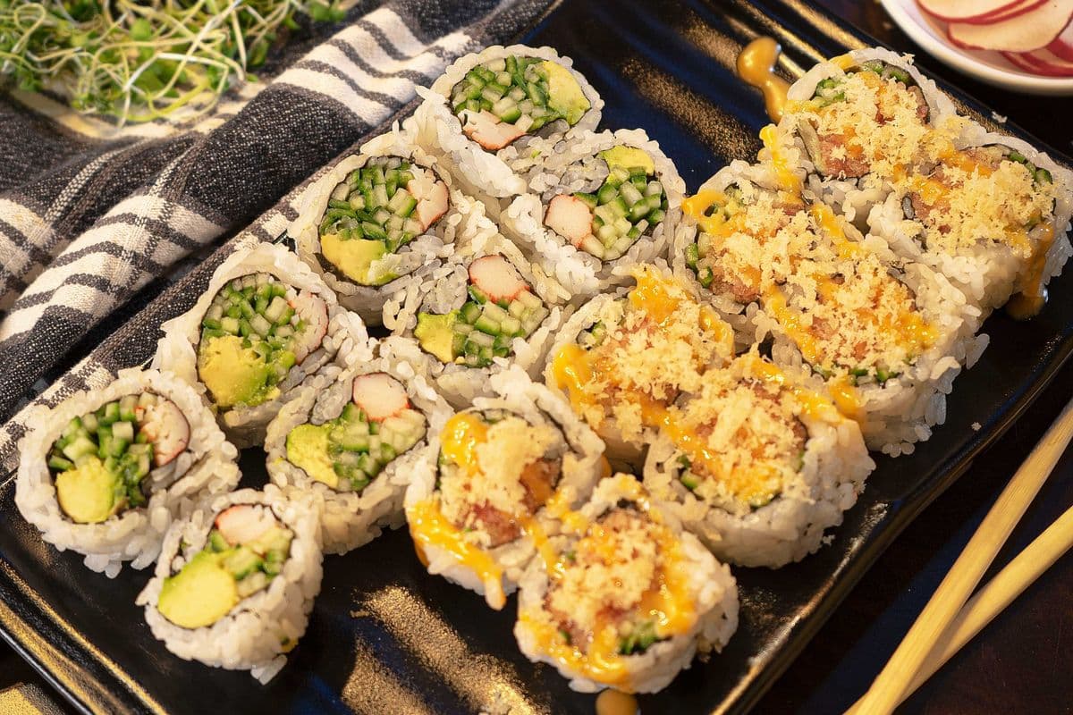 Spicy Salmon & California Roll