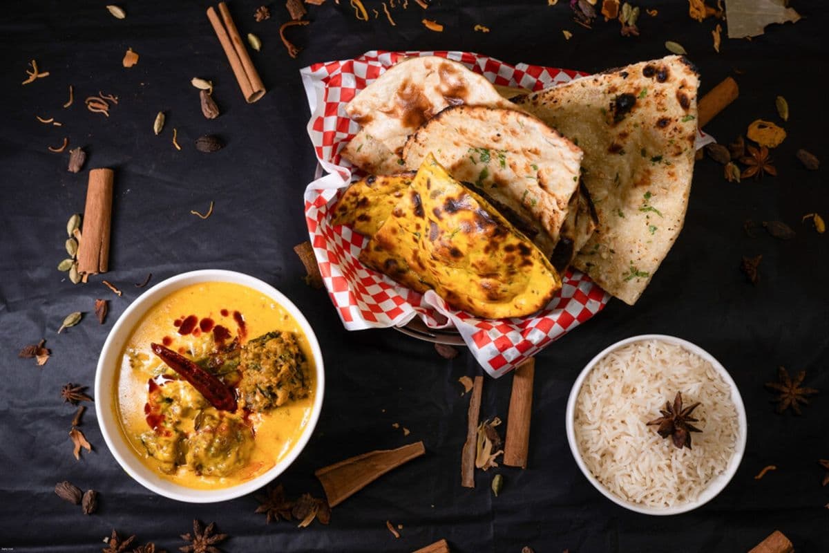 Kadhi Pakora