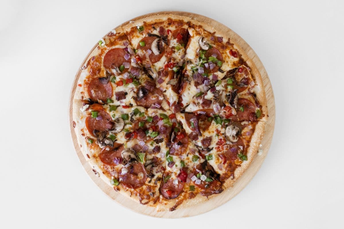 Medium Italian Classic Pizza