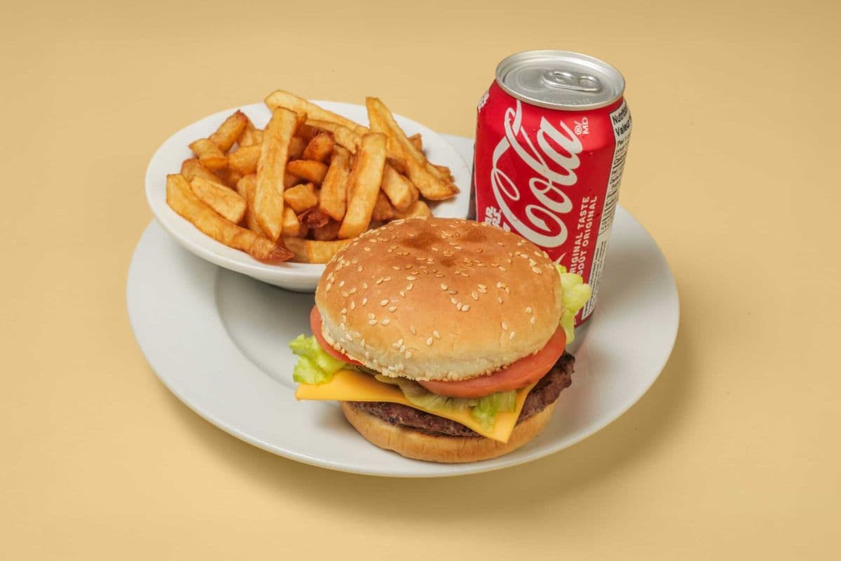 🍔 Dinner cheeseburger trio
