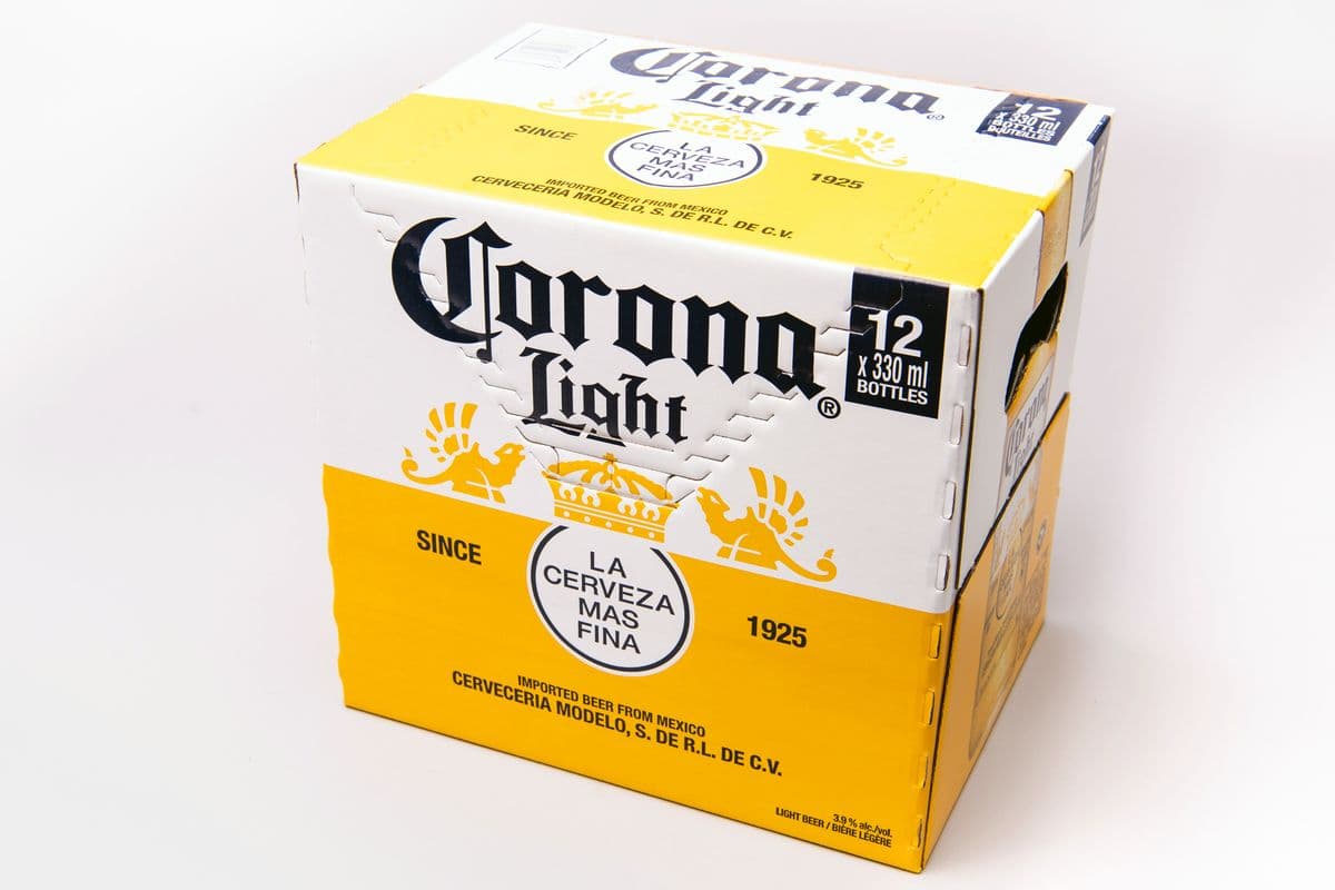 Corona Light (12 Bottles) (12 x 330 ML)
