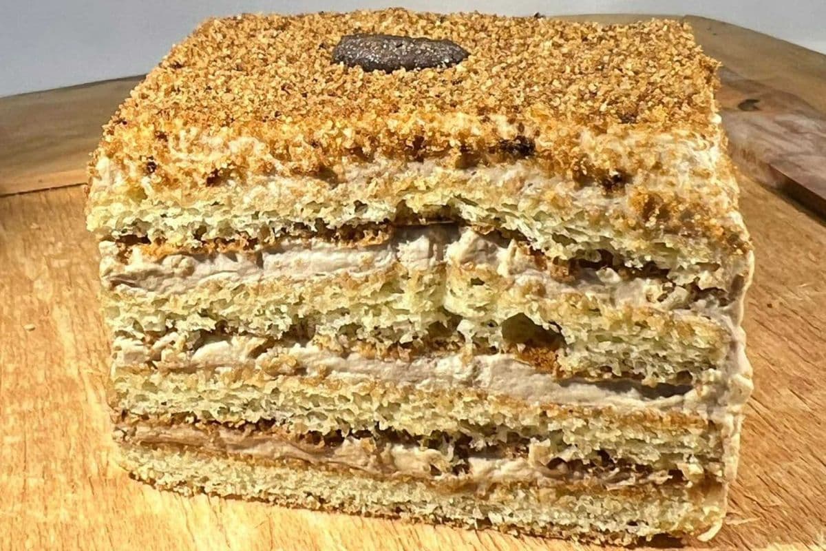 Cappuccino Mini Square Cake (One Piece)