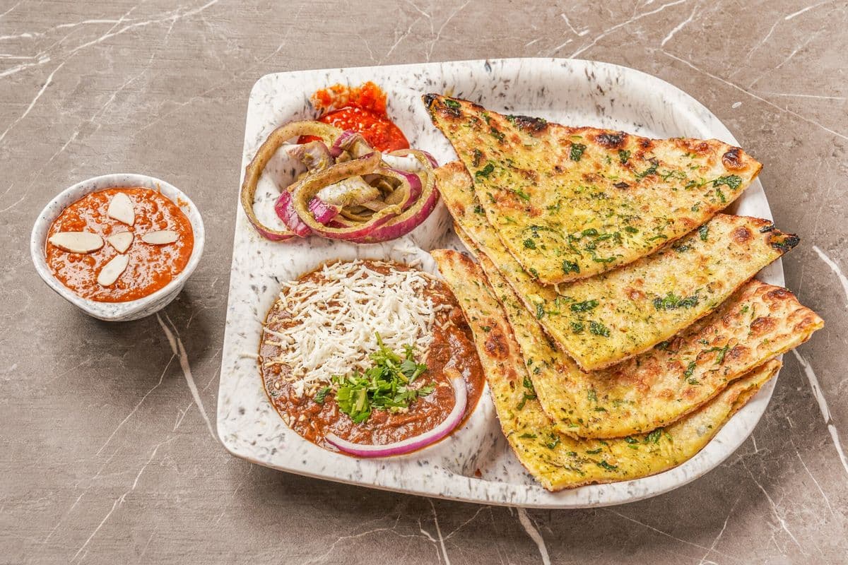 Amritsari Kulcha Chole