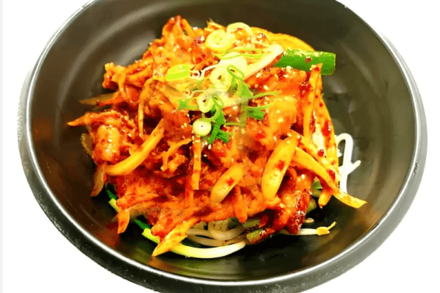 Spicy Pork Bibimbap / 제육 비빔밥