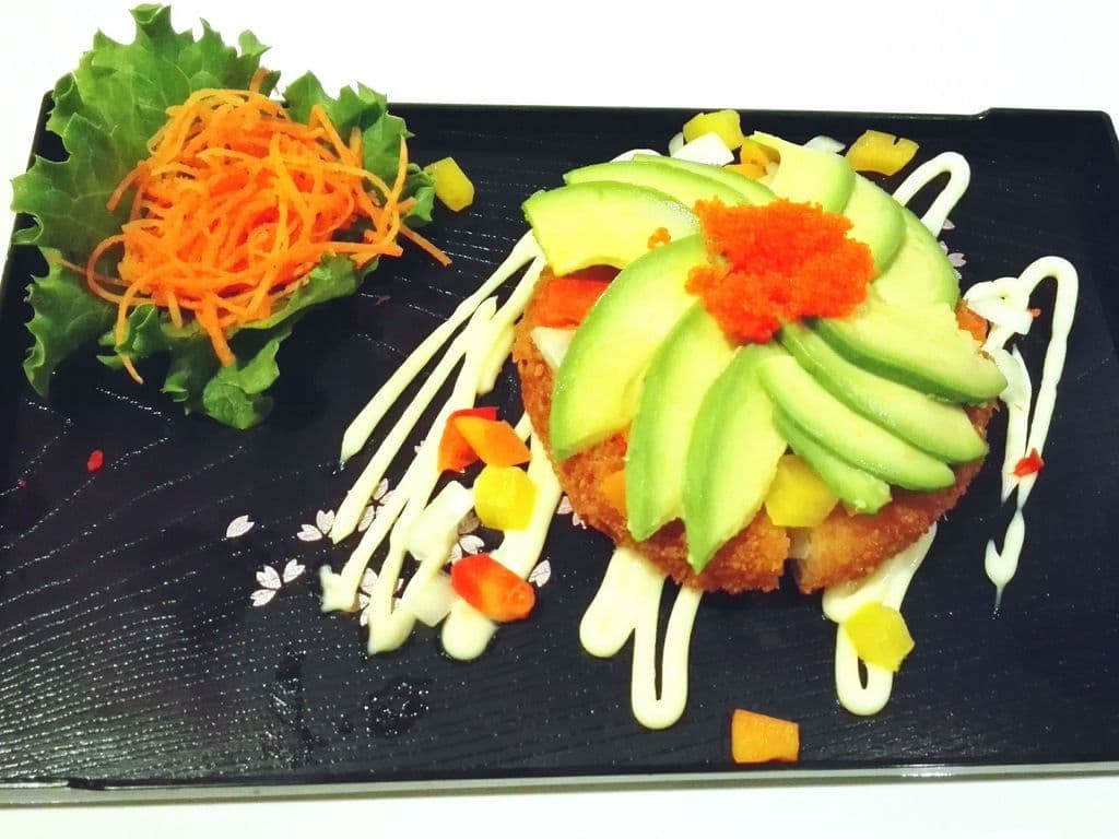 SP5. Avocado Sushi Pizza