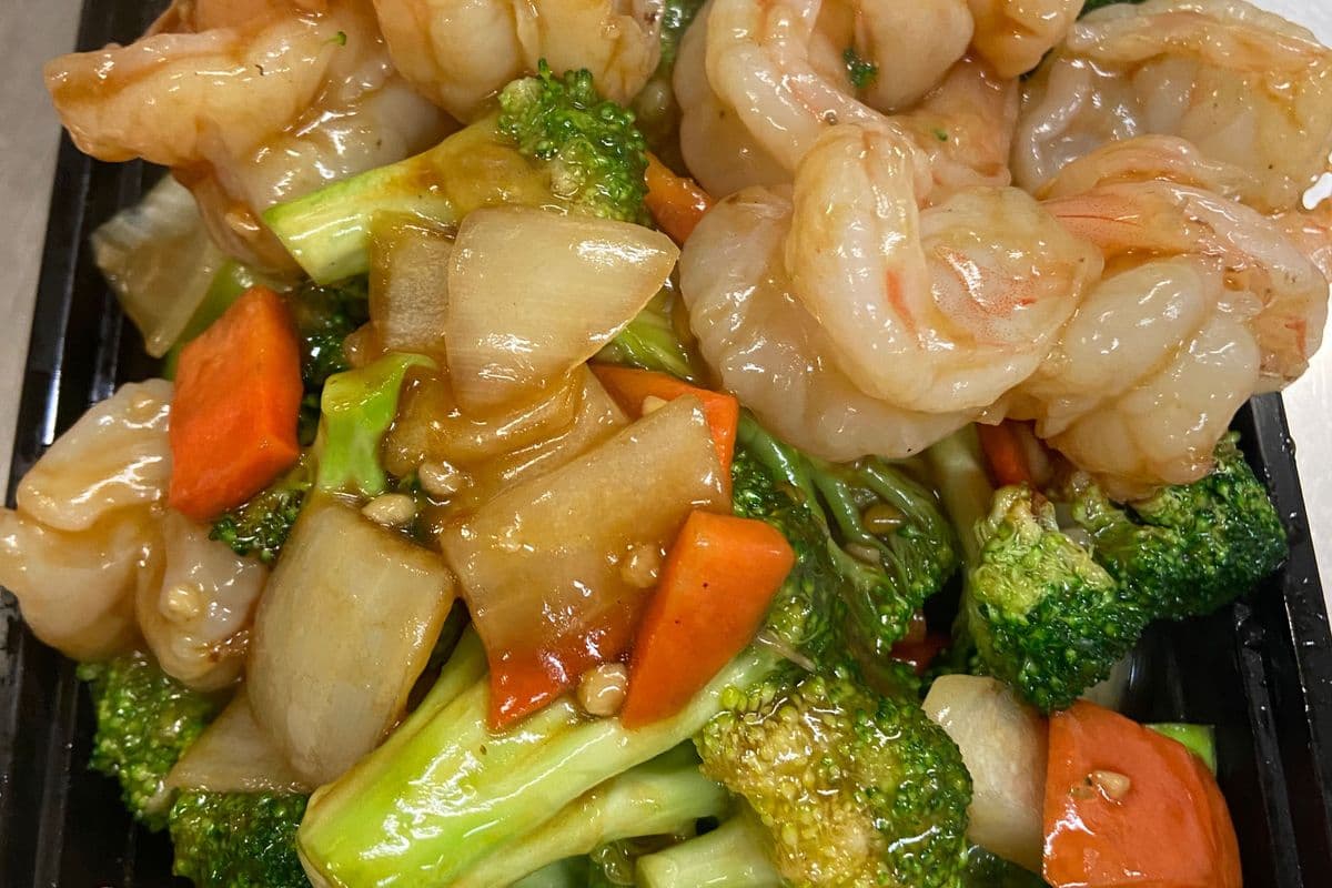 86. Shrimp with Broccoli