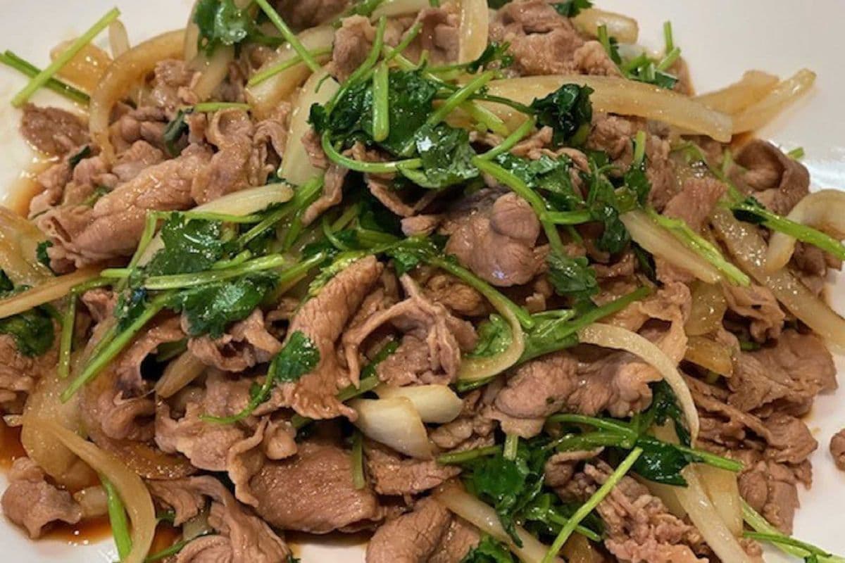 B8. Cilantro Lamb