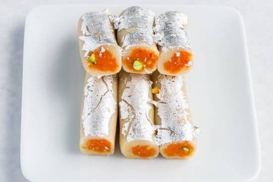 Kaju Roll