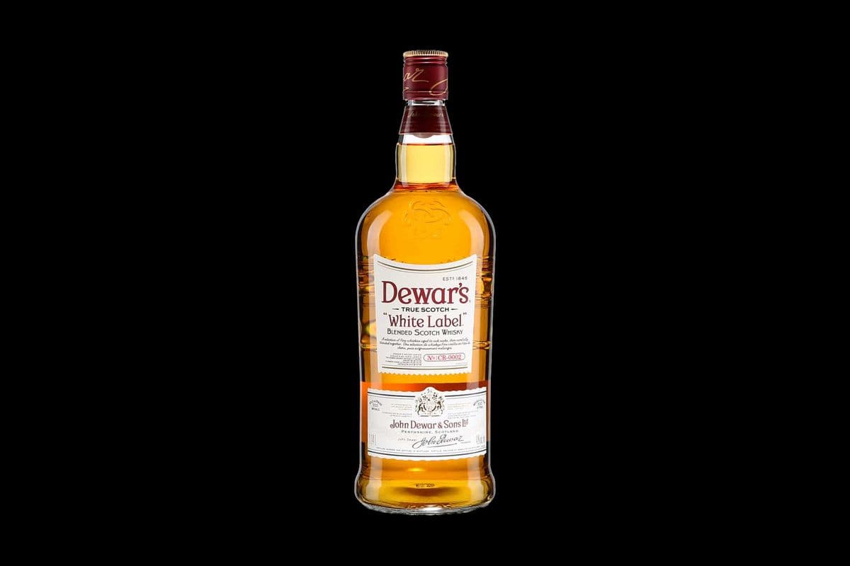 DEWAR'S WHITE LABEL SCOTCH WHISKY 1.14L (1 x 1.14L )