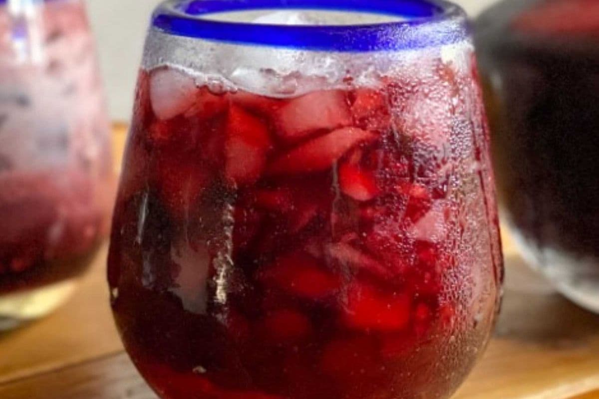 Fresh Flavoured Hibiscus Tea (16 oz)