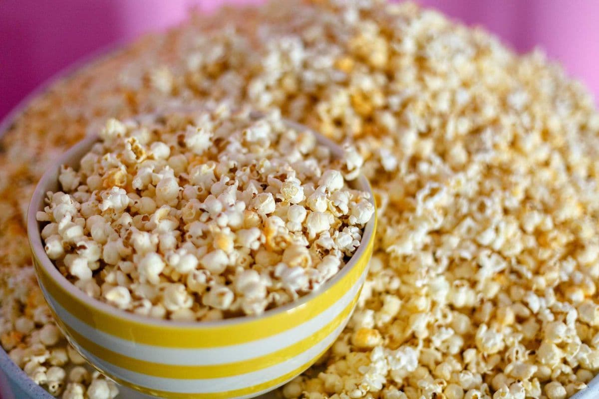 Party Night Popcorn (6ft)