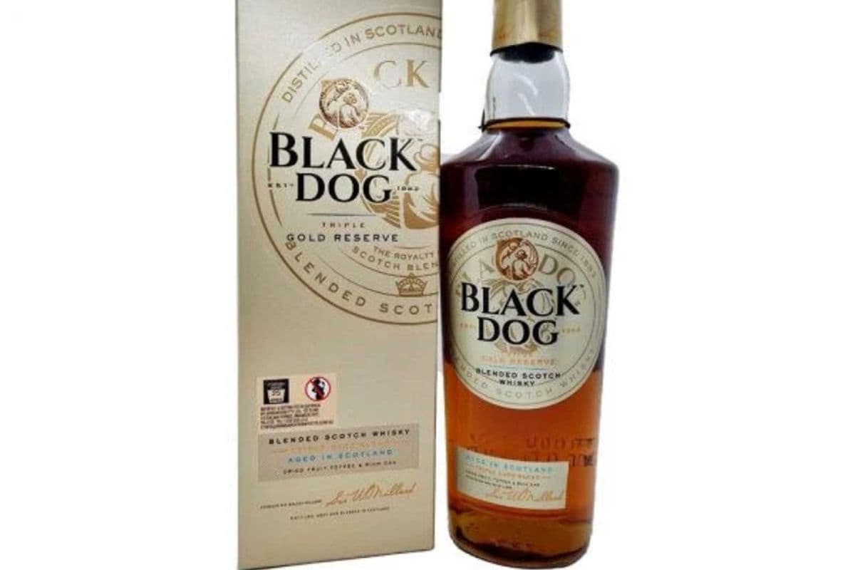 Black Dog Triple Gold Reserve (1 x 750 ml)