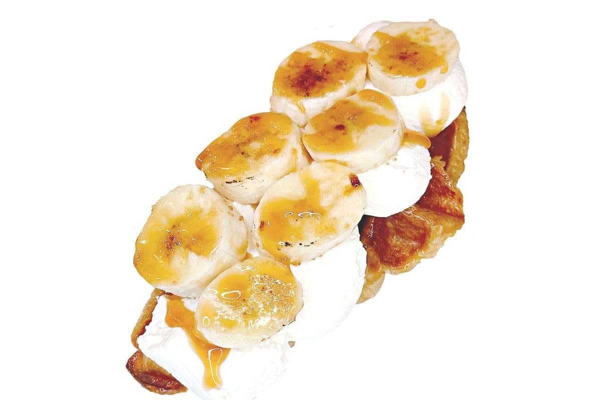 Caramel Bananas & Cream Croffle