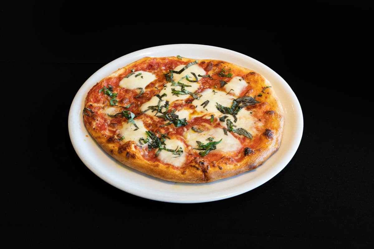 Moyenne pizza margherita / Medium Margherita Pizza