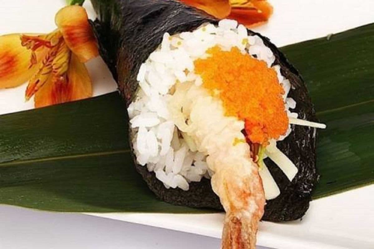 Spicy Shrimp Tempura Hand Roll