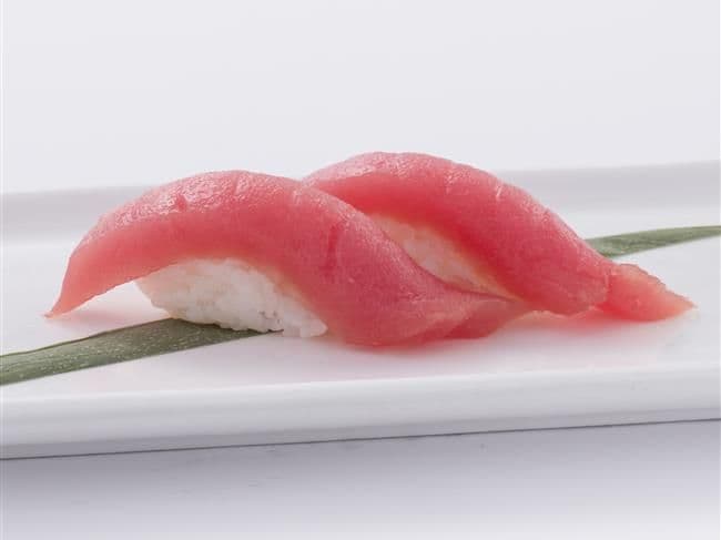 Red Tuna Sushi (3pcs)
