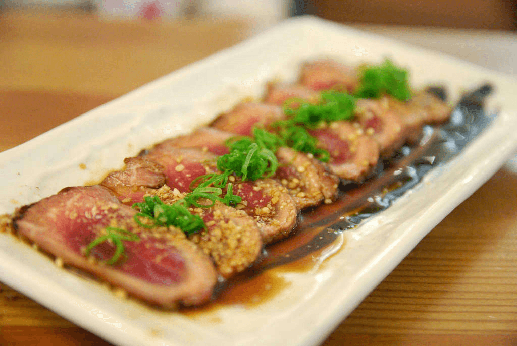 Beef Tataki Sashimi (16 pcs)