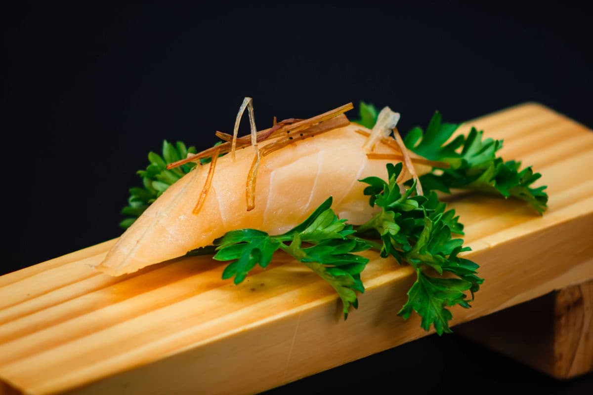 Butter Fish (White Tuna) Sushi (2pcs)