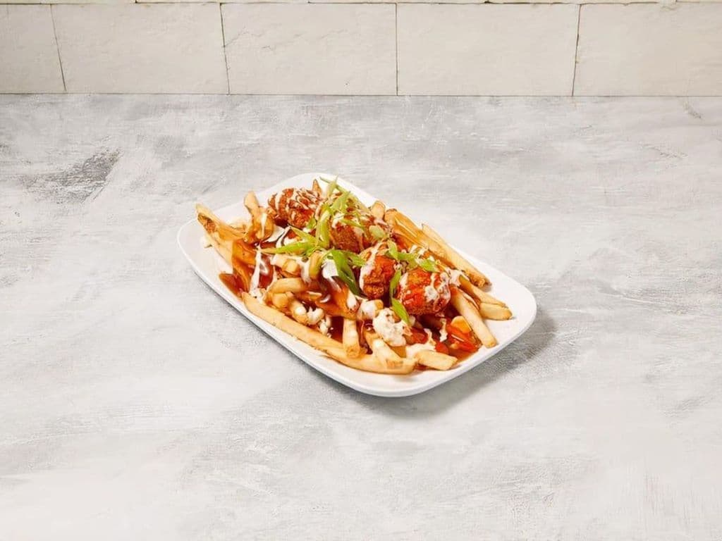 Boneless Wing Poutine