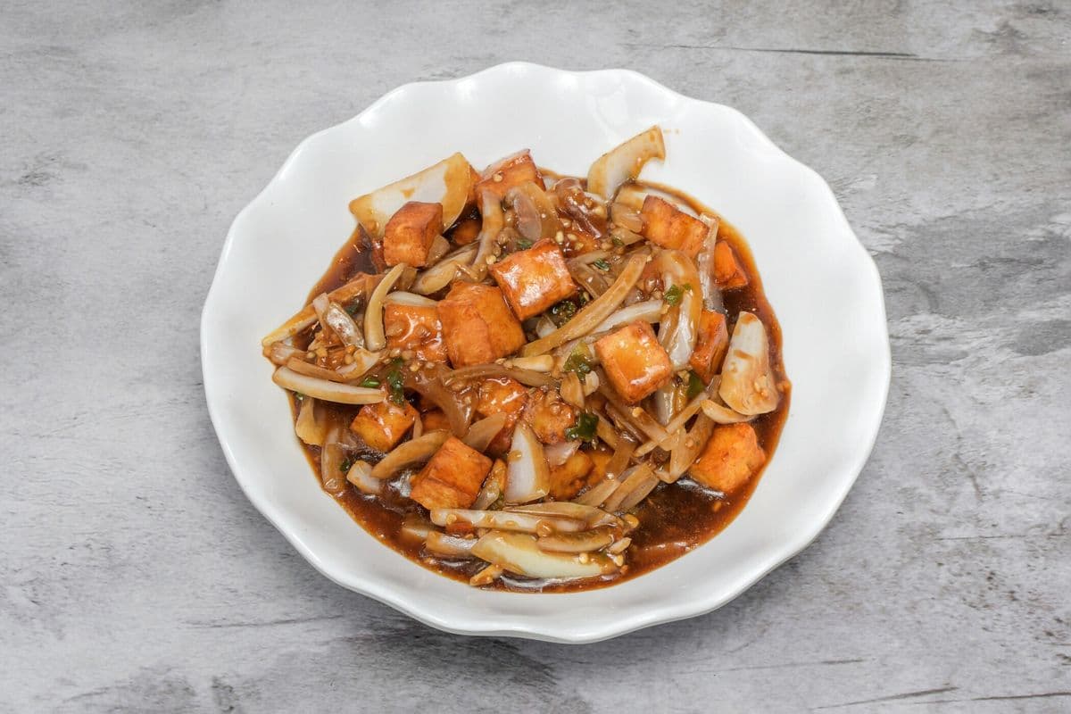 V7. Tofu with Mixed Vegetable