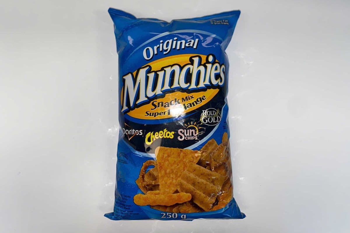 Munchies snack mix (250g) (240 Cal)