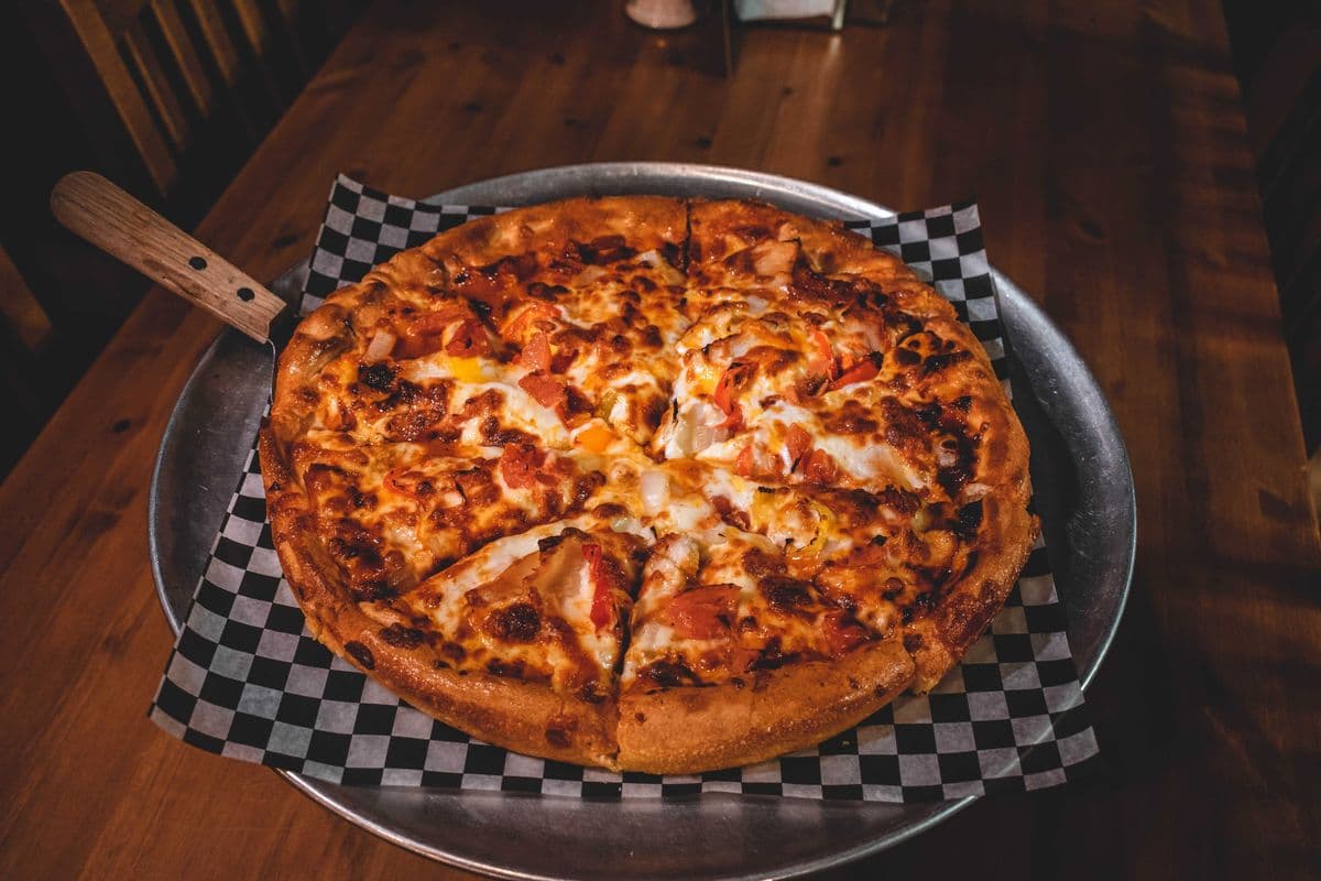 Small Chicken Bacon Ranch Pizza