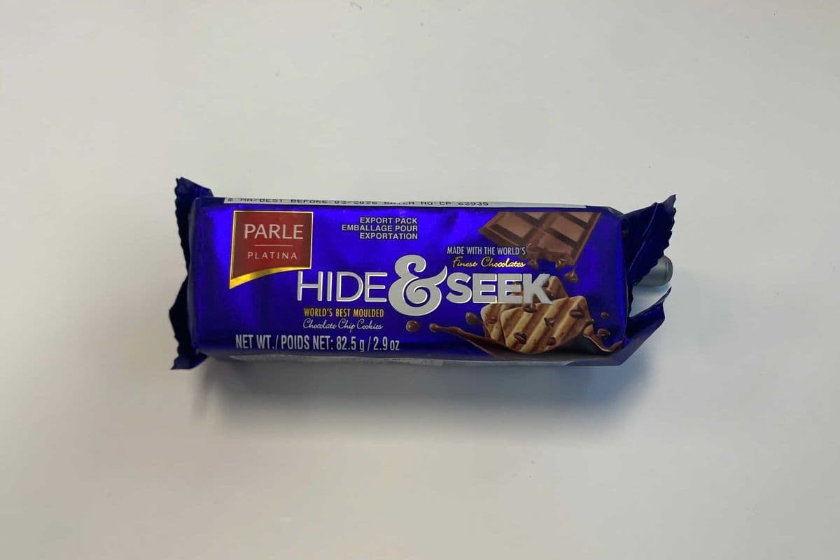 Parle Hide&Seek Chocolate Chip Cookies (82.5g) (130 Cal)