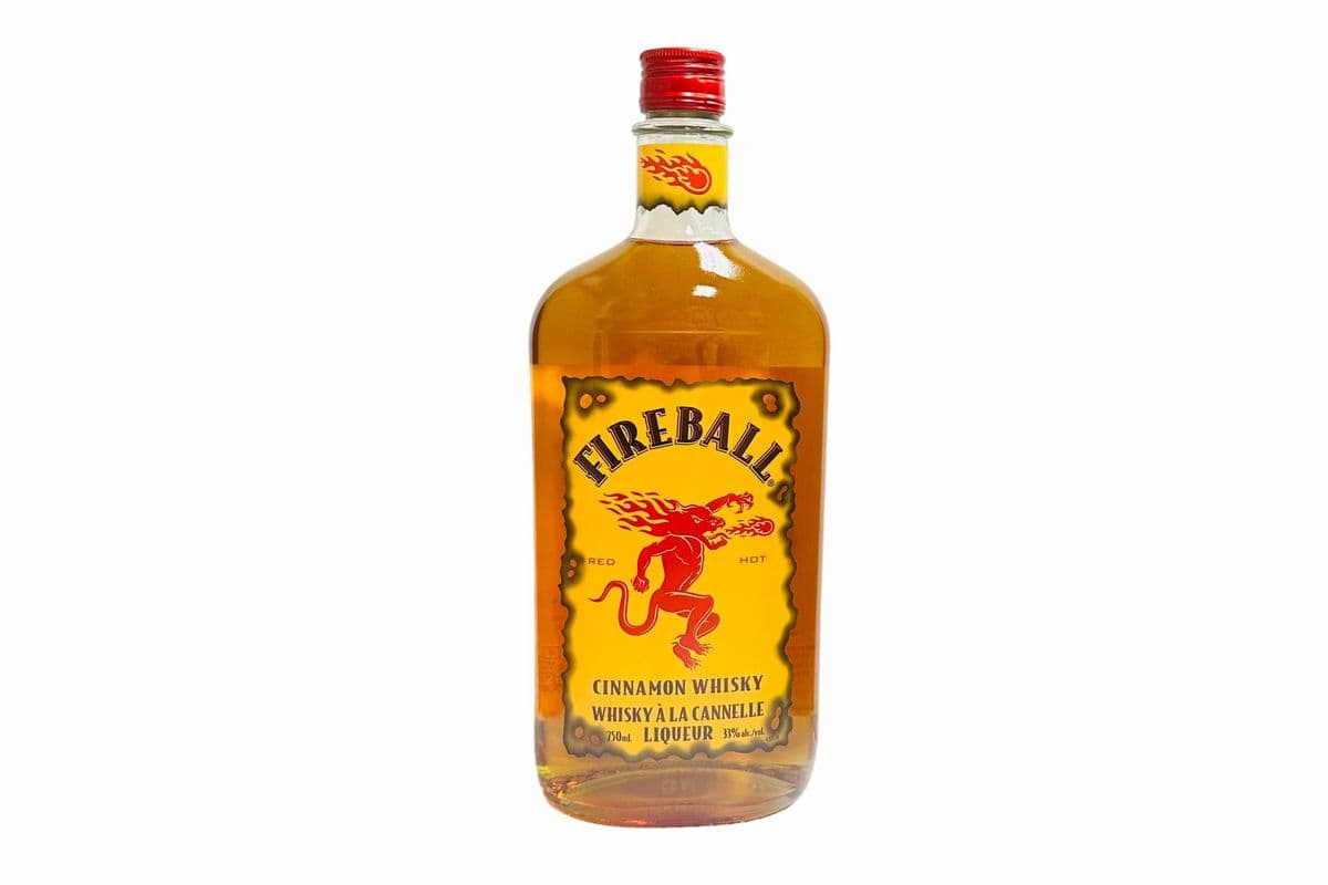 Fireball Cinnamon Whiskey (1 x 750 ml)